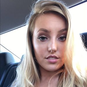 Meet your Posher, Bailey